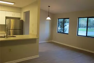 7019 SW 21st Ln, Gainesville, FL 32607 - Photo 4