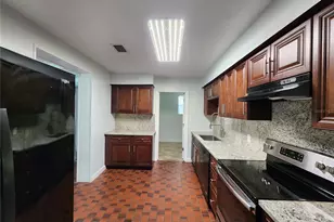 1014 NE 10th Pl, Gainesville, FL 32601 - Photo 28