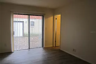 7012 SW 6th Pl, Gainesville, FL 32607 - Photo 2