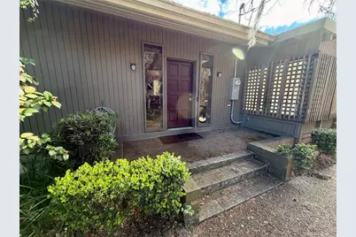21 SW 23rd Terrace, Gainesville, FL 32607 - Photo 2