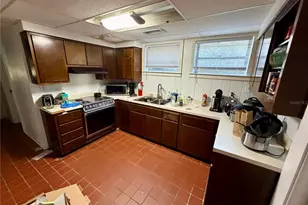 21 SW 23rd Terrace, Gainesville, FL 32607 - Photo 18