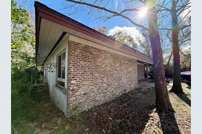 111 SW 23rd Terrace, Gainesville, FL 32607 - Photo 4