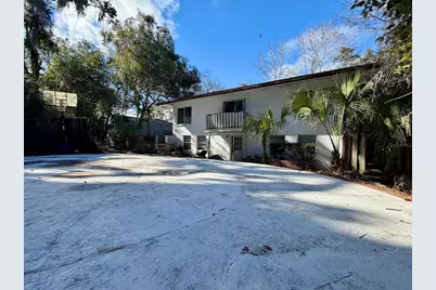 111 SW 23rd Terrace, Gainesville, FL 32607 - Photo 2