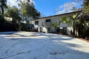 111 SW 23rd Terrace, Gainesville, FL 32607 - Photo 2