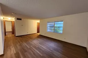 1209 SW 80th Dr, Gainesville, FL 32607 - Photo 4