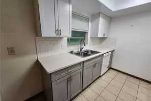 1209 SW 80th Dr, Gainesville, FL 32607 - Photo 10