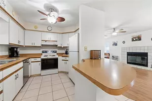 9028 NW 37th Cir, Gainesville, FL 32653 - Photo 14