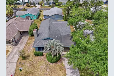 9028 NW 37th Circle, Gainesville, FL 32653 - Photo 2
