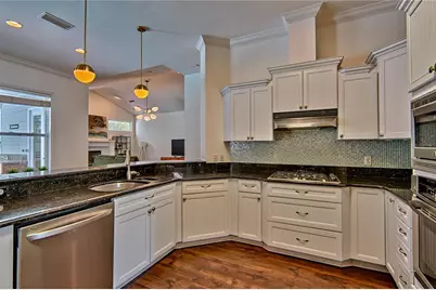 9244 SW 31st Place, Gainesville, FL 32608 - Photo 10
