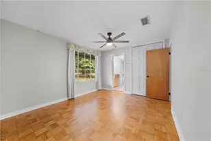 2002 NW 11th Rd, Gainesville, FL 32605 - Photo 24