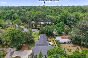 2002 NW 11th Rd, Gainesville, FL 32605 - Photo 2