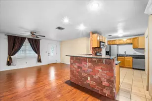 6205 NW 26th Ter, Gainesville, FL 32653 - Photo 8