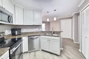 3705 SW 27th St, Gainesville, FL 32608 - Photo 10