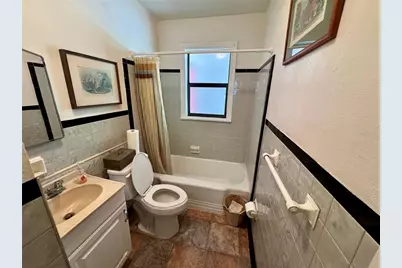 1215 NW 12th Avenue, Gainesville, FL 32601 - Photo 10