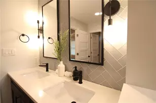 3745 SW 6th Pl, Gainesville, FL 32607 - Photo 20