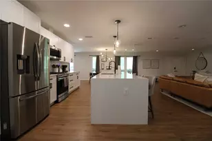 3745 SW 6th Pl, Gainesville, FL 32607 - Photo 12