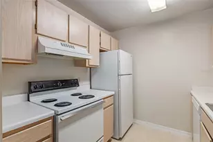 2360 SW Archer Rd, Gainesville, FL 32608 - Photo 18