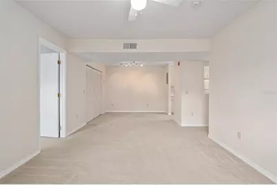 2360 SW Archer Road #607, Gainesville, FL 32608 - Photo 10