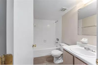 2360 SW Archer Road #607, Gainesville, FL 32608 - Photo 18