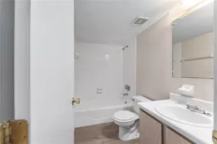 2360 SW Archer Rd, Gainesville, FL 32608 - Photo 18