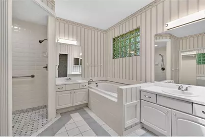 9626 SW 53rd Road, Gainesville, FL 32608 - Photo 14
