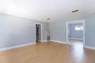 703 NE 6th Pl, Gainesville, FL 32601 - Photo 20