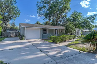 703 NE 6th Place, Gainesville, FL 32601 - Photo 6