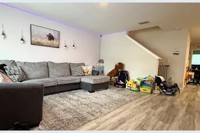 8139 Vining Street, Jacksonville, FL 32210 - Photo 2