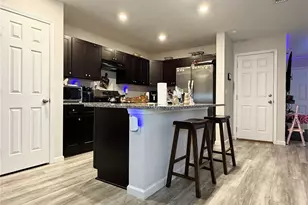 8139 Vining St, Jacksonville, FL 32210 - Photo 6