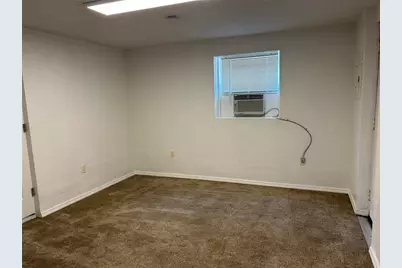 39029 1/2 Kirkland Drive, Zephyrhills, FL 33542 - Photo 8