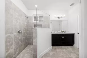 9670 SW 68th Ln, Gainesville, FL 32608 - Photo 16
