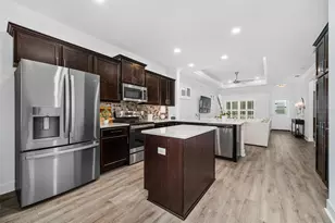 9670 SW 68th Ln, Gainesville, FL 32608 - Photo 8