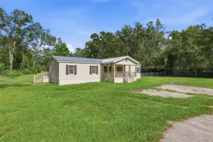 9528 NW 235th Terrace, Alachua, FL 32615 - Photo 2