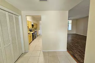 2818 SW 2nd Ave, Gainesville, FL 32607 - Photo 4