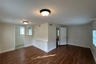 3304 NW 20th St, Gainesville, FL 32605 - Photo 4