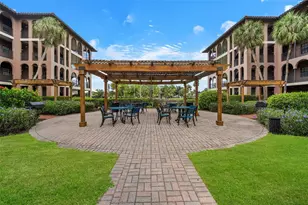 6100 Gulfport Blvd S, Gulfport, FL 33707 - Photo 18