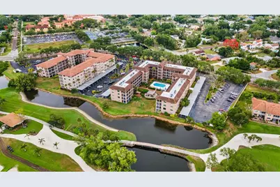 6100 Gulfport Boulevard S #402, Gulfport, FL 33707 - Photo 24