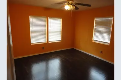 1334 NE 1st Avenue, Gainesville, FL 32641 - Photo 10
