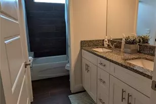 7476 SW 66th Ln, Gainesville, FL 32608 - Photo 14