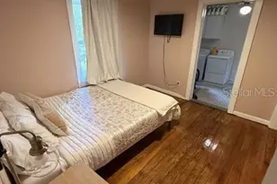 725 NE 5th Ave, Gainesville, FL 32601 - Photo 10
