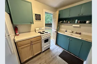 725 NE 5th Avenue, Gainesville, FL 32601 - Photo 8