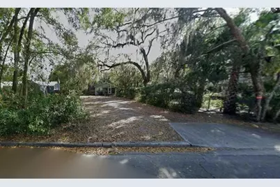 725 NE 5th Avenue, Gainesville, FL 32601 - Photo 14