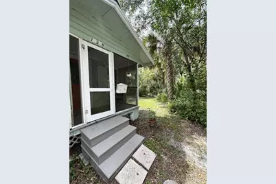 725 NE 5th Avenue, Gainesville, FL 32601 - Photo 6