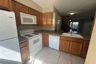 2202 SW 39 Dr, Gainesville, FL 32607 - Photo 2