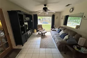 517 NW 36th Ter, Gainesville, FL 32607 - Photo 16