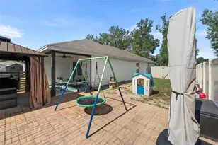 16467 NW 192nd Terrace, High Springs, FL 32643 - Photo 32