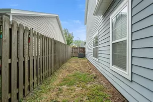 7745 NW 20th Way, Gainesville, FL 32609 - Photo 28