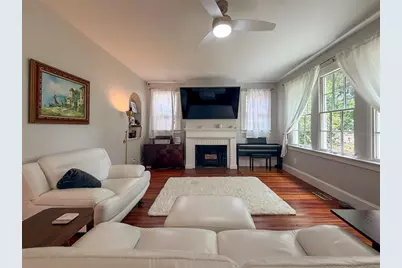 417 SW 10th Street, Gainesville, FL 32601 - Photo 4