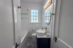 417 SW 10th St, Gainesville, FL 32601 - Photo 18