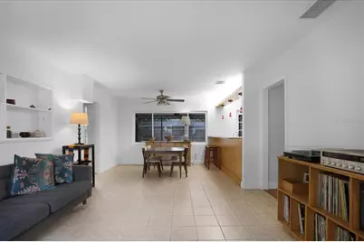1032 NE 19th Place, Gainesville, FL 32609 - Photo 4